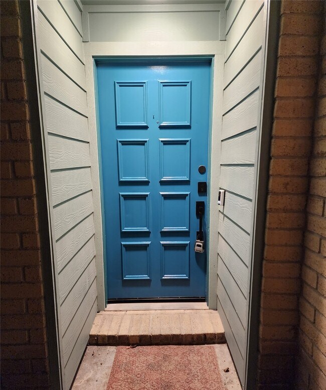 Foto del edificio - 4906 Valleyview Dr