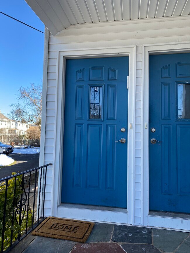 Apt 2 on the 2nd Floor - 115 S 1st Ave