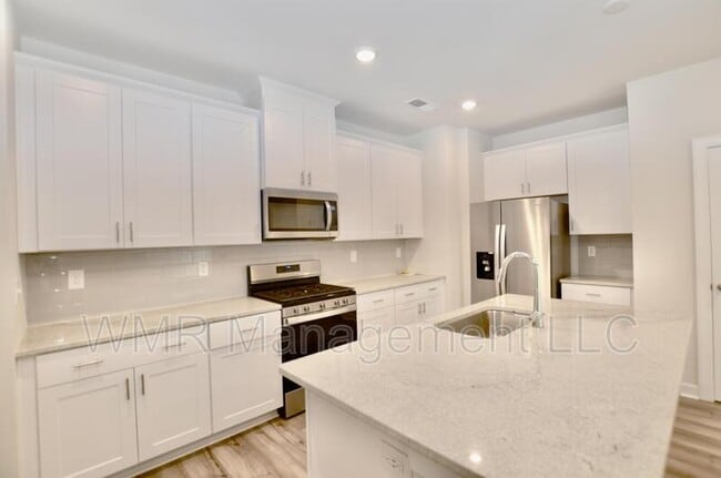Building Photo - 121 Guardian Gate Dr