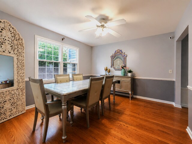 Foto del edificio - 6582 Tealwood Rd