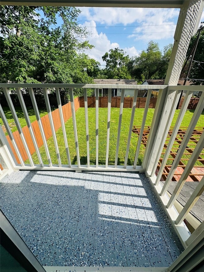 Building Photo - 7131 Carvel Ln
