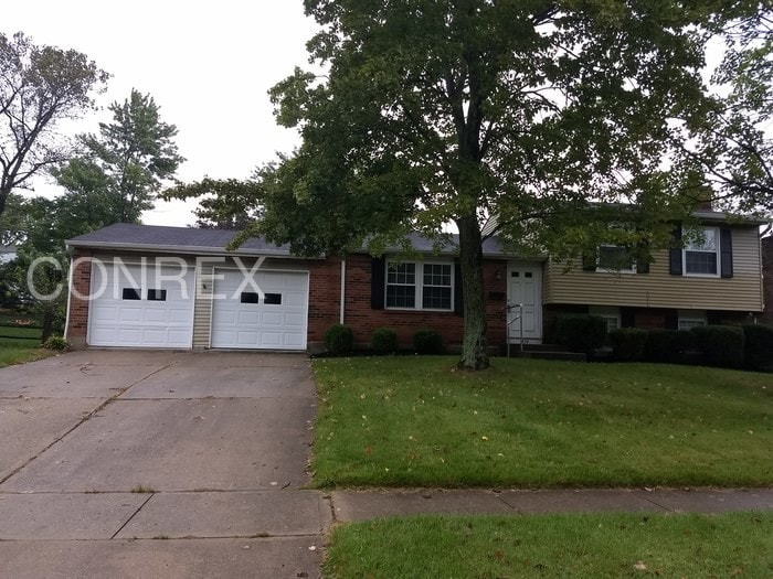 Beautiful QuadLevel home!!! House for Rent in Cincinnati, OH