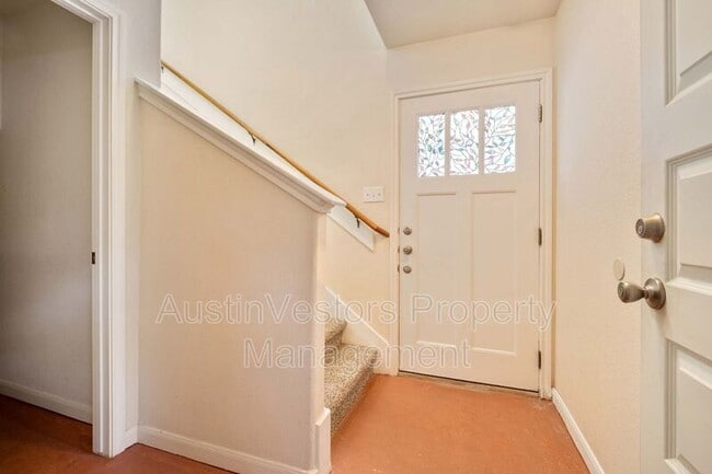 Foto del edificio - 2917 Saville Loop