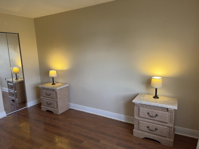 Foto del edificio - 15710 E Waterside Cir