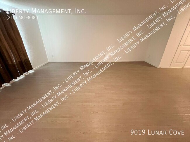 Foto del edificio - 9019 Lunar Cv