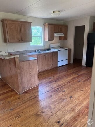 Building Photo - 108 Dr 453 Dr