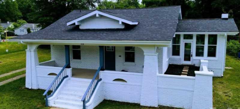 Primary Photo - 113 Brawley St