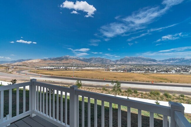 Foto del edificio - 2698 Blue Dawn Ln