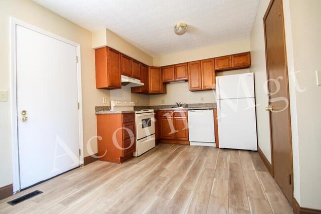 Building Photo - 3030 Sawdust Ln