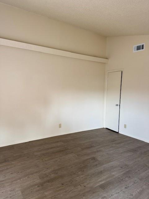 Foto del edificio - 3001 Parker Ln