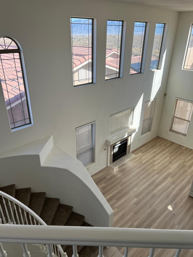 Building Photo - 828 Loma Pinon Loop