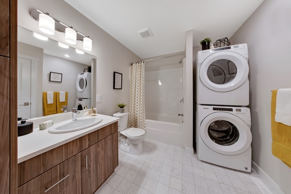 Building Photo - Westpoint Townhomes