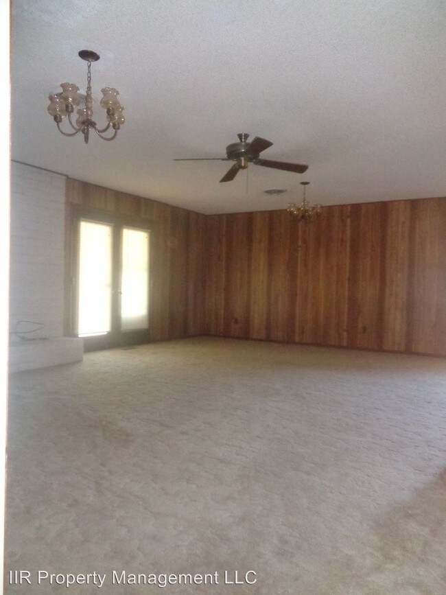 Foto del edificio - 3 br, 2 bath House - 601 Sunrise Rd