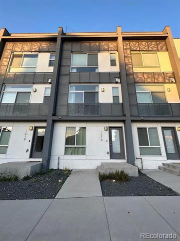 Building Photo - 1610 Grove St