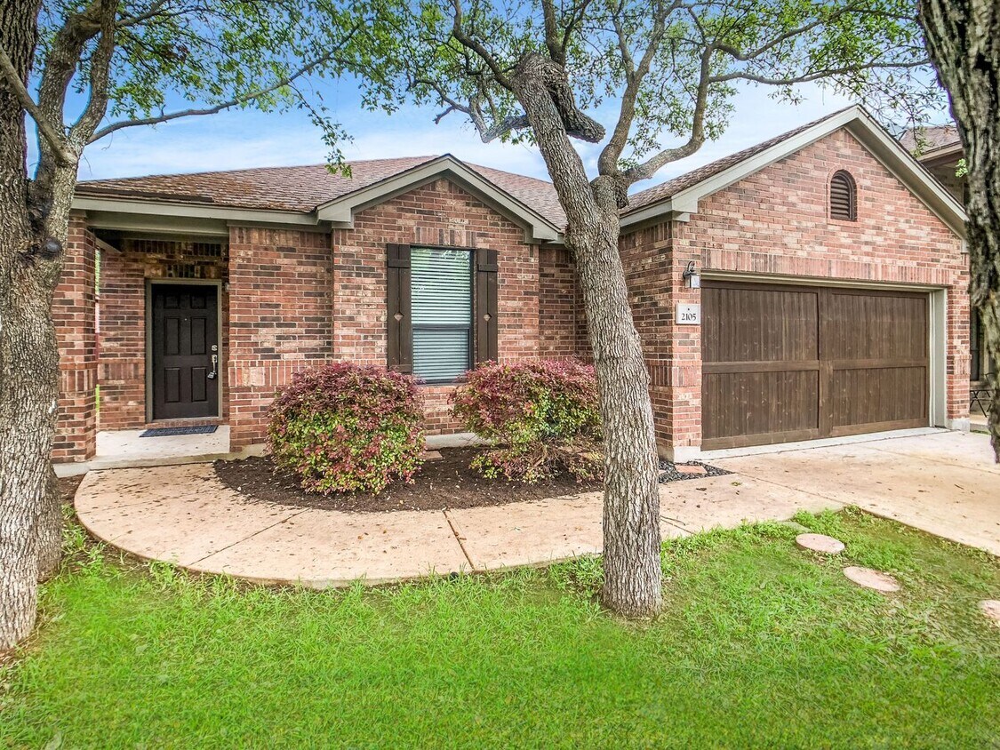 Foto principal - Sought-After Vista Ridge Single Story