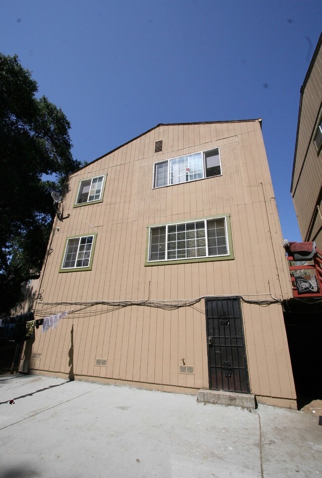 Building Photo - 3415-3421 68th Ave