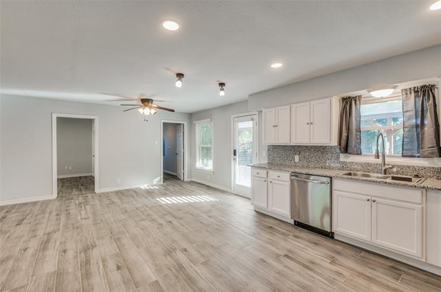 Building Photo - 500 Norwood Dr