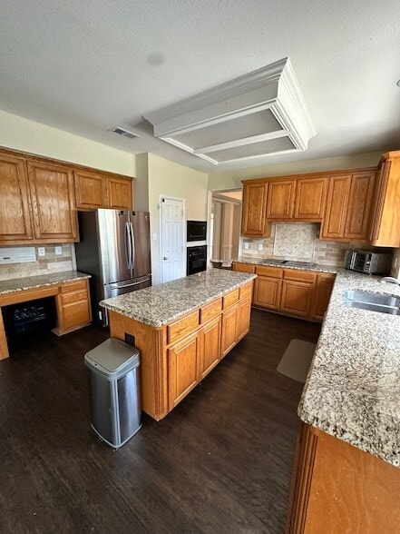 Building Photo - 3580 Twelve Oaks Ln