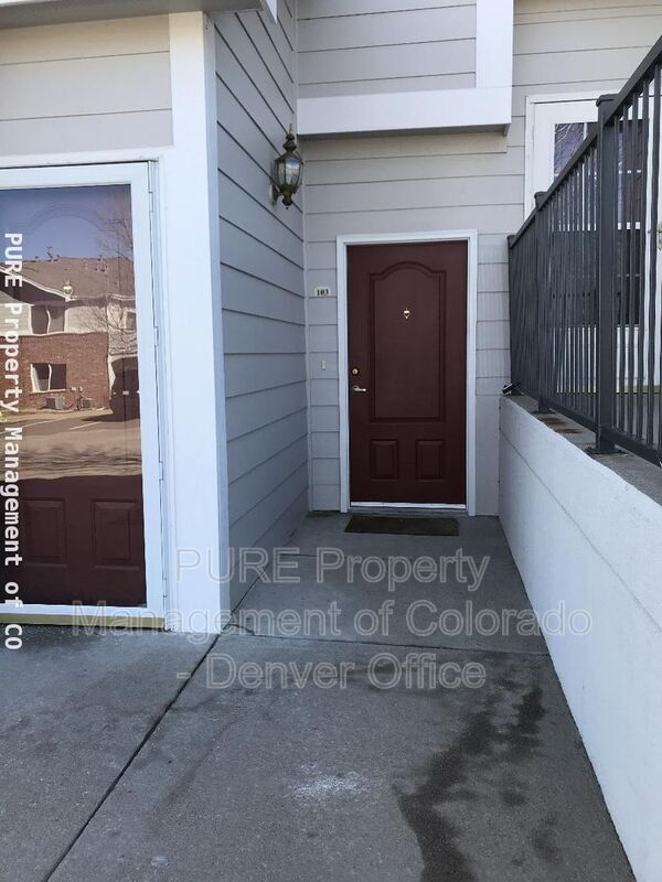 Building Photo - 5534 Lewis St