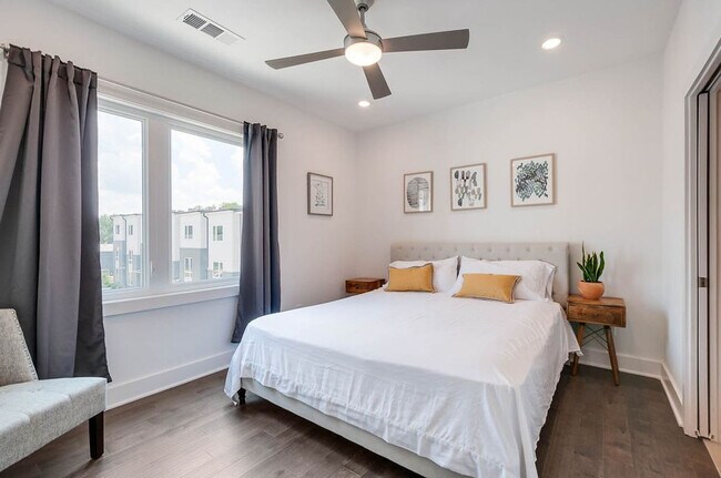 Building Photo - 808 Vibe Pl