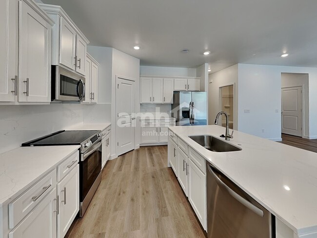 Foto del edificio - 7405 S Paseo Monte de Oro