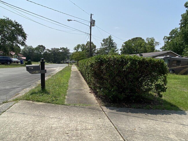Foto del edificio - 5421 Silver Pine Ct