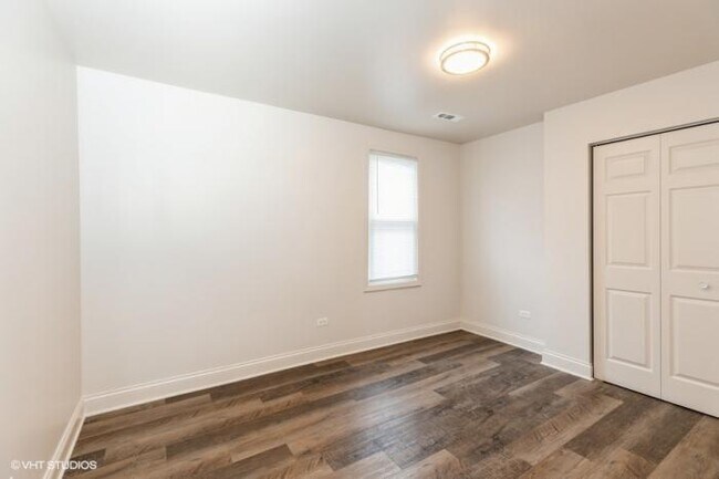Foto del edificio - 2 bedroom in Chicago Heights IL 60411