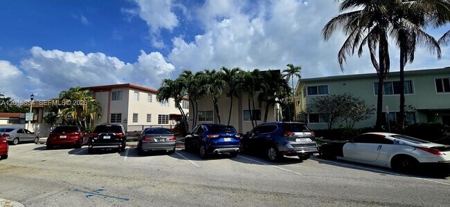 Foto del edificio - 615 82nd St