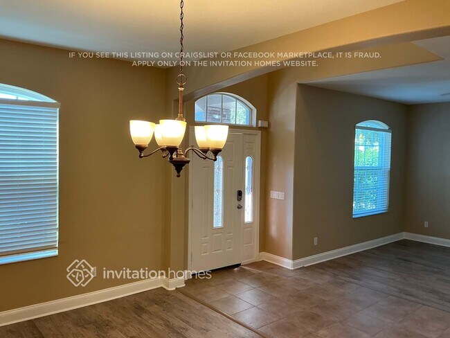 Foto del edificio - 1612 Tawnyberry Ct