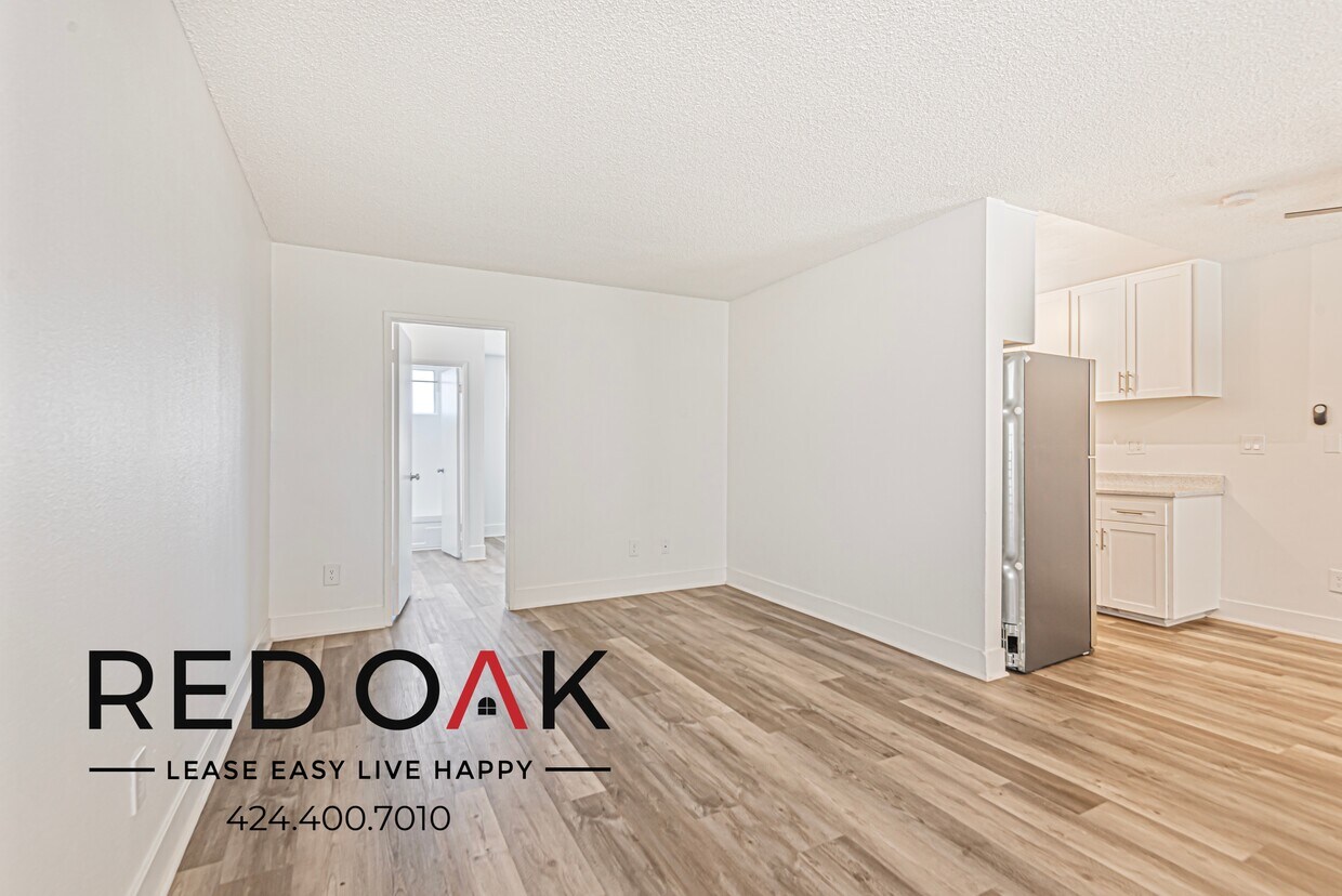 Foto principal - 13325 Heacock St