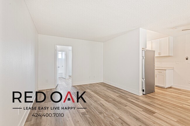 Foto del edificio - 13325 Heacock St