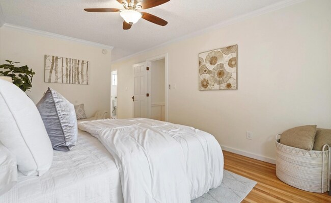 Building Photo - 7468 Muirwood Ct