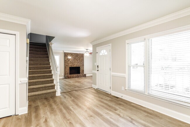 Foto del edificio - 3520 Hickory Nut Ct