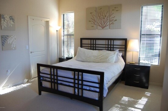 Foto del edificio - 7027 N Scottsdale Rd