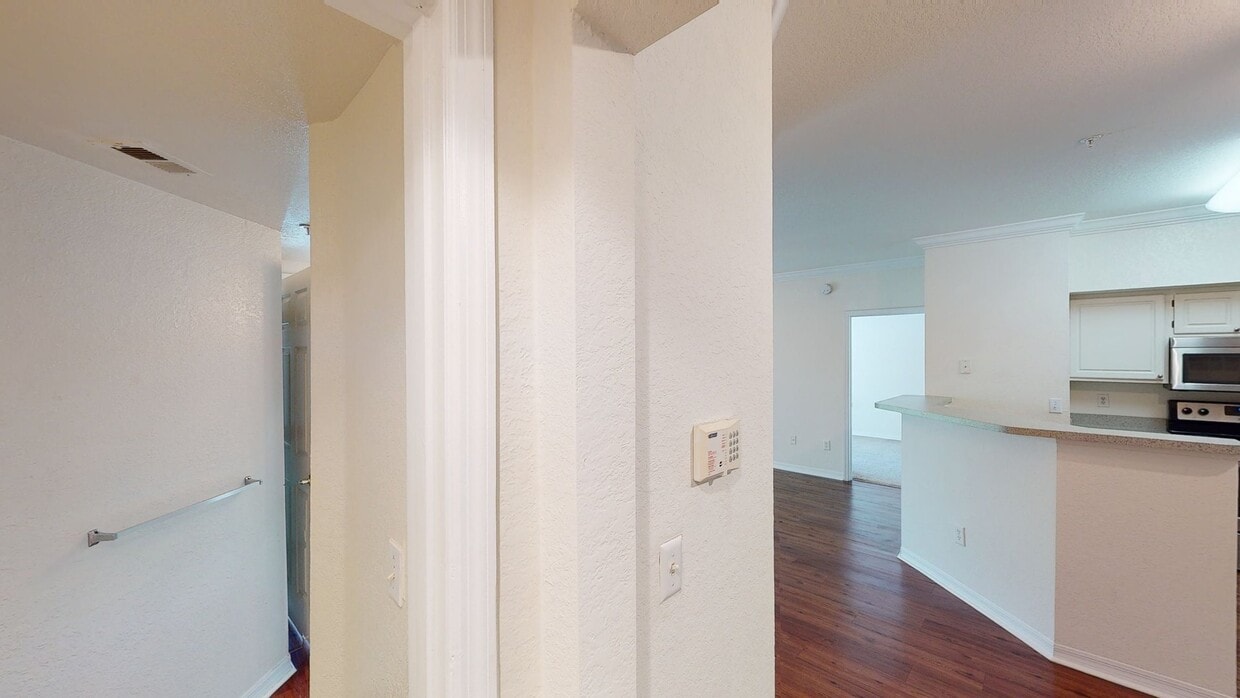 Photo - Ashton at Waterford Lakes Apartments