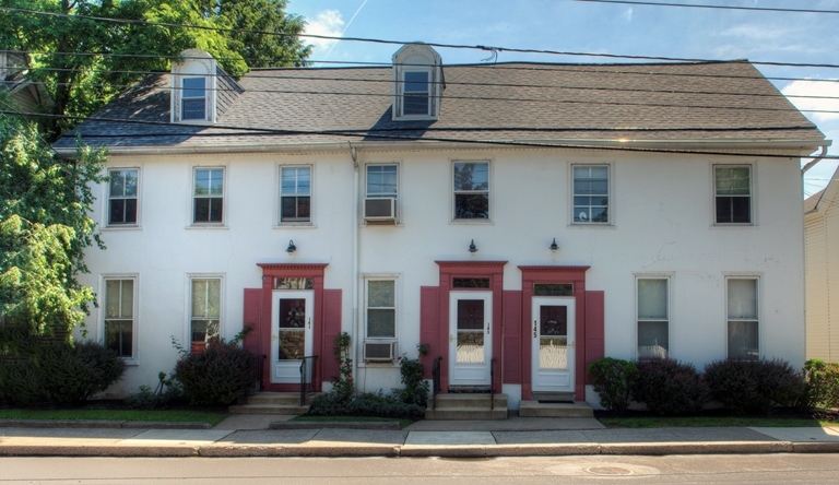 Primary Photo - Main Street Apartments