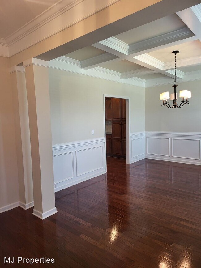 Building Photo - 5 br, 3.5 bath House - 284 Big Oak Ln