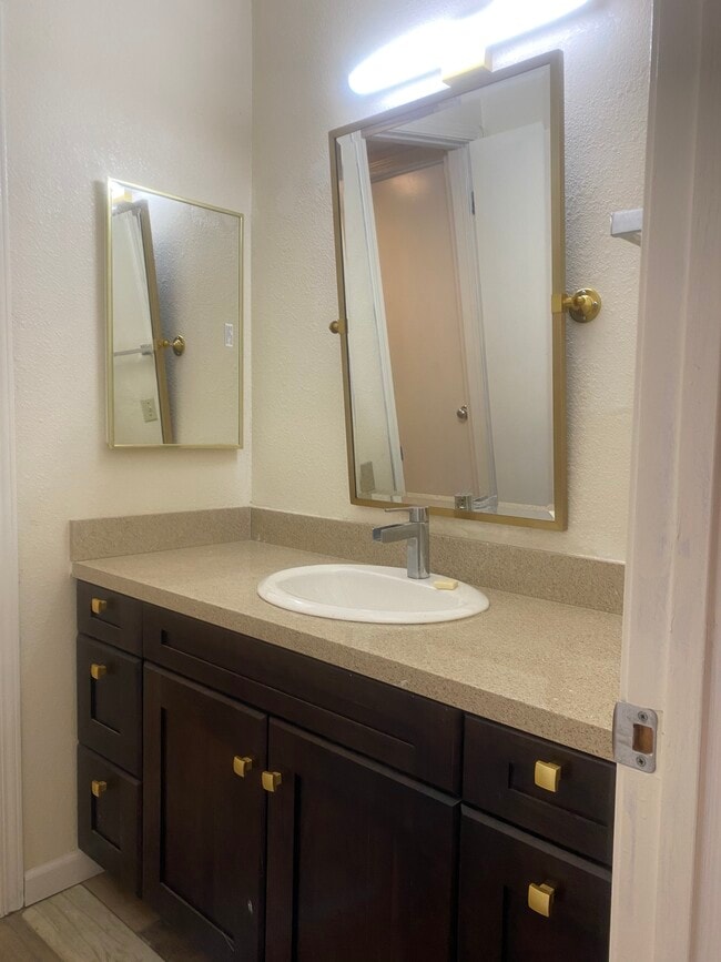 Building Photo - 1020 San Gabriel Cir
