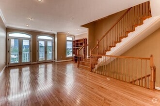 Building Photo - 1290 Harbor Island Walk