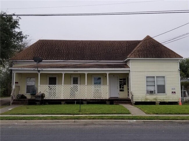 Foto del edificio - 1419 Laredo St
