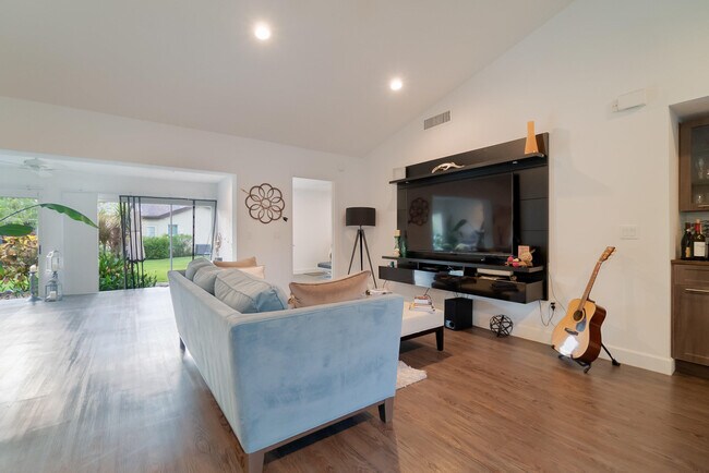 Foto del edificio - 192 Meander Cir