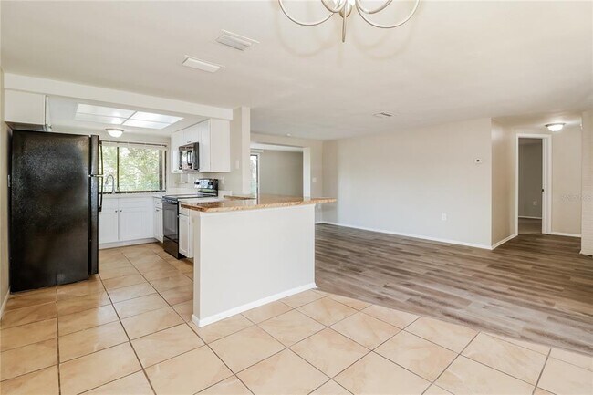 Foto del edificio - 4248 Raccoon Loop