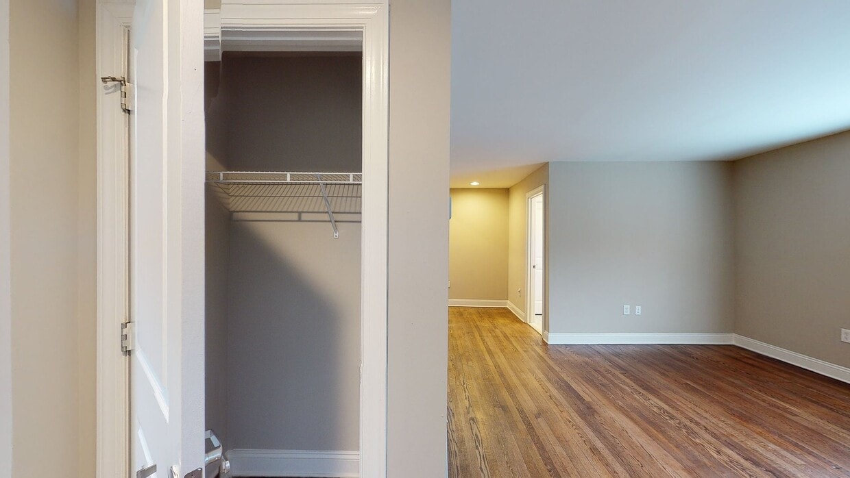 Photo - Rodgers Forge Apartments