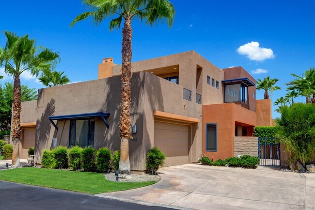 Building Photo - 942 Alejo Vista