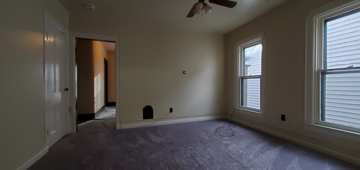 115 E 3rd St Unit 201, Corning, NY 14830 Apartments in Corning, NY