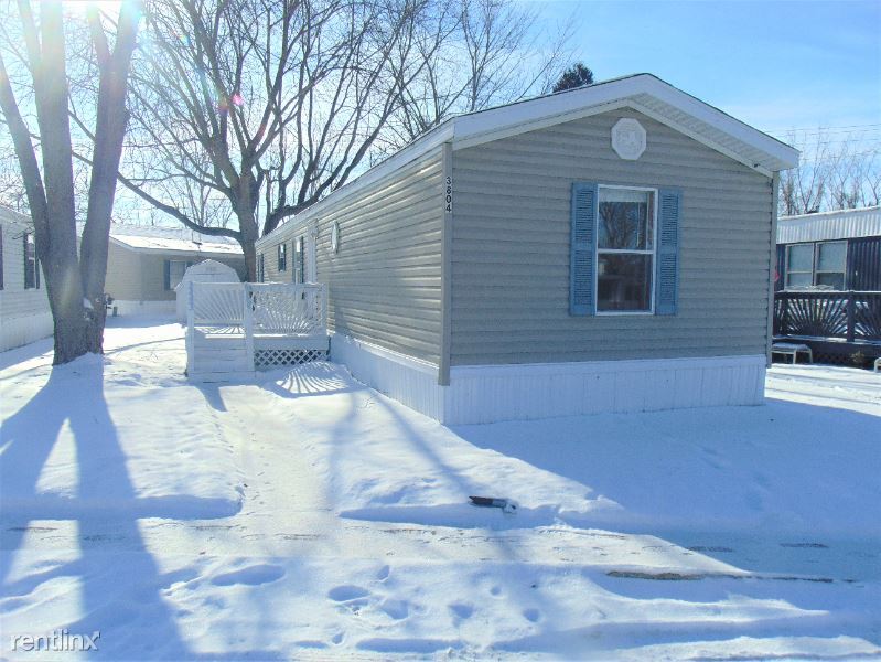 Primary Photo - 3 br, 2 bath Mobile Home - 3804 N Riata Dr...