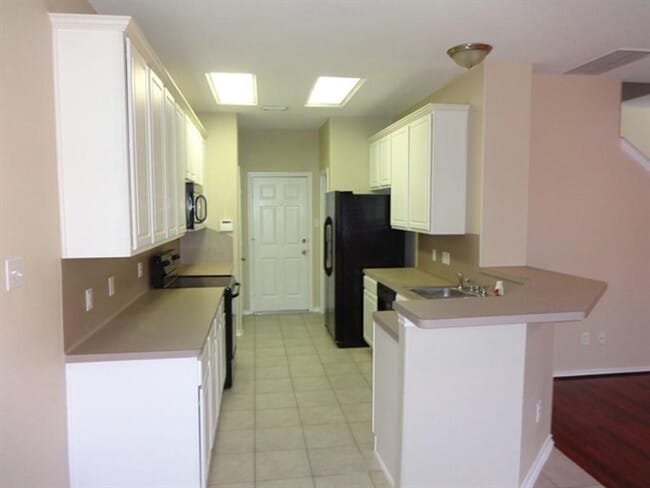 Building Photo - 16650 Beckland Ln