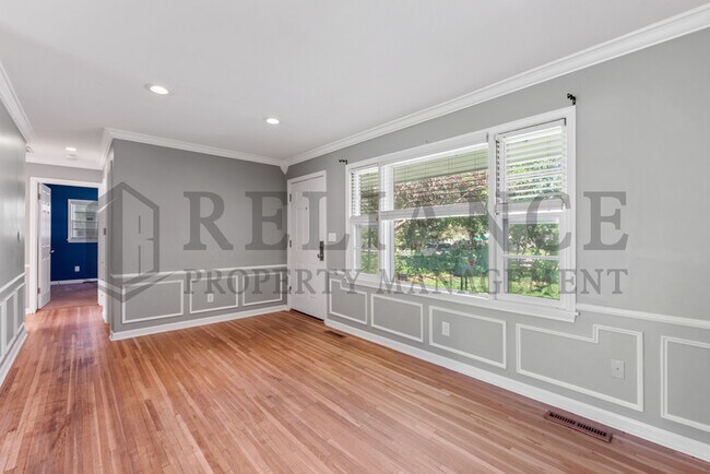 Foto del edificio - 2850 S Mead St