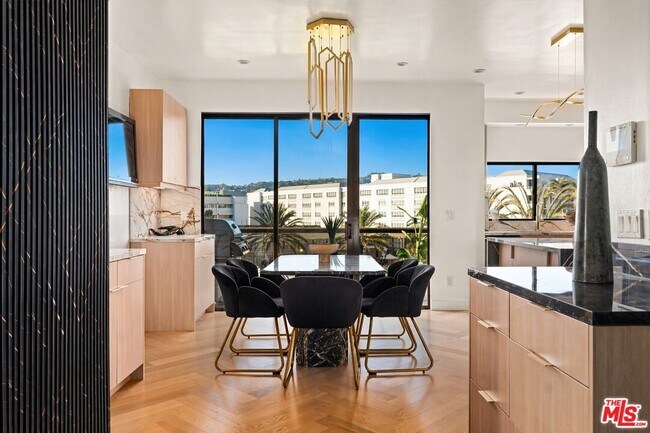 Foto del edificio - 121 Canon Dr