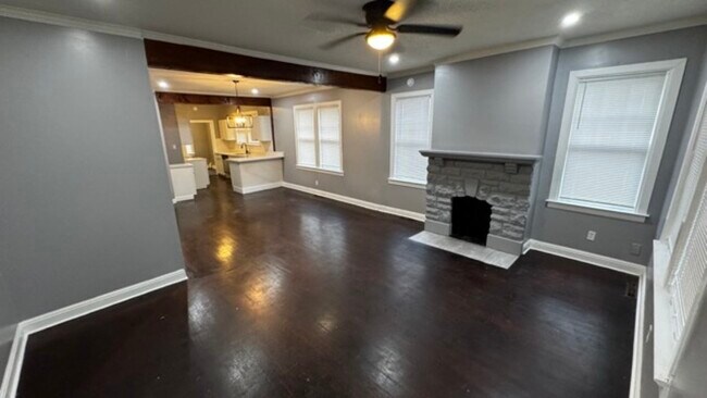 Foto del edificio - 3244 Spottswood Ave